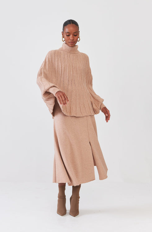 Poncho Em Tricot Ondulado Champagne